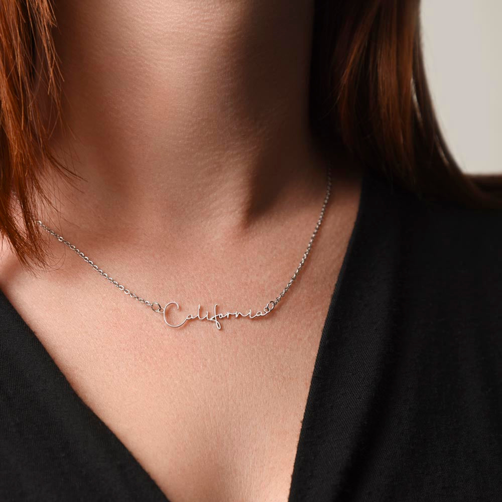 Badass Daughter Signature Name Necklace – Personalized Jewelry